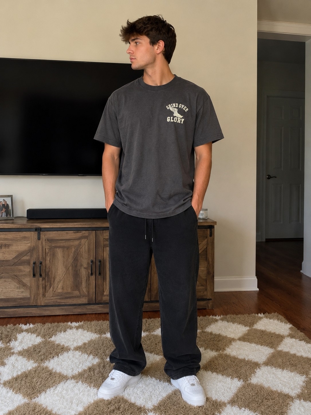 RSN Brand Trappers University Graphic Tee NWT Size Large L/G Charcoal Gray